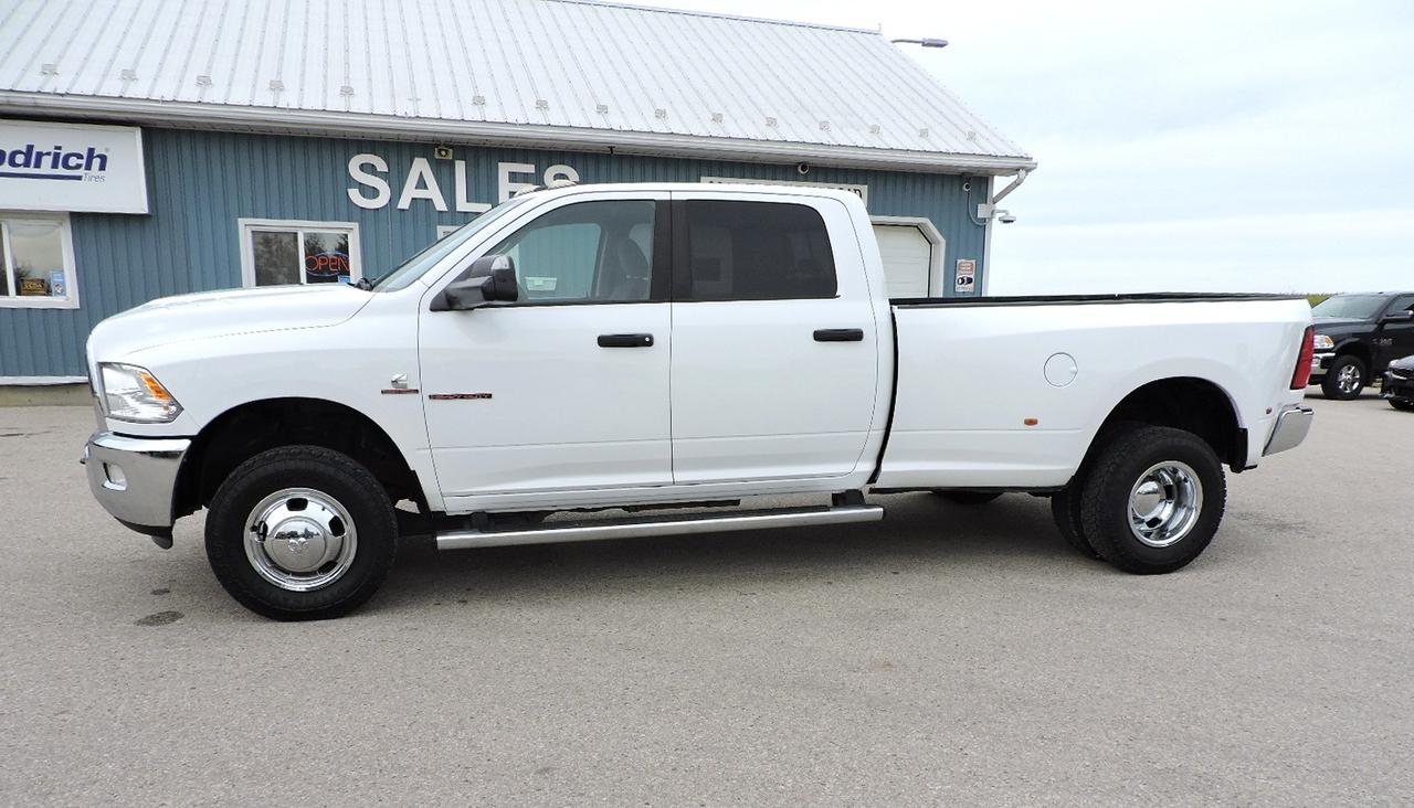 2014 RAM 3500 SLT Diesel 4X4 Well Oiled New Tires Only 168000 KM Photo