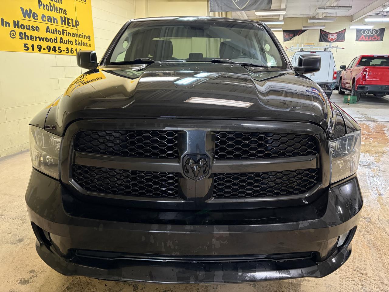 2018 RAM 1500 Express Photo