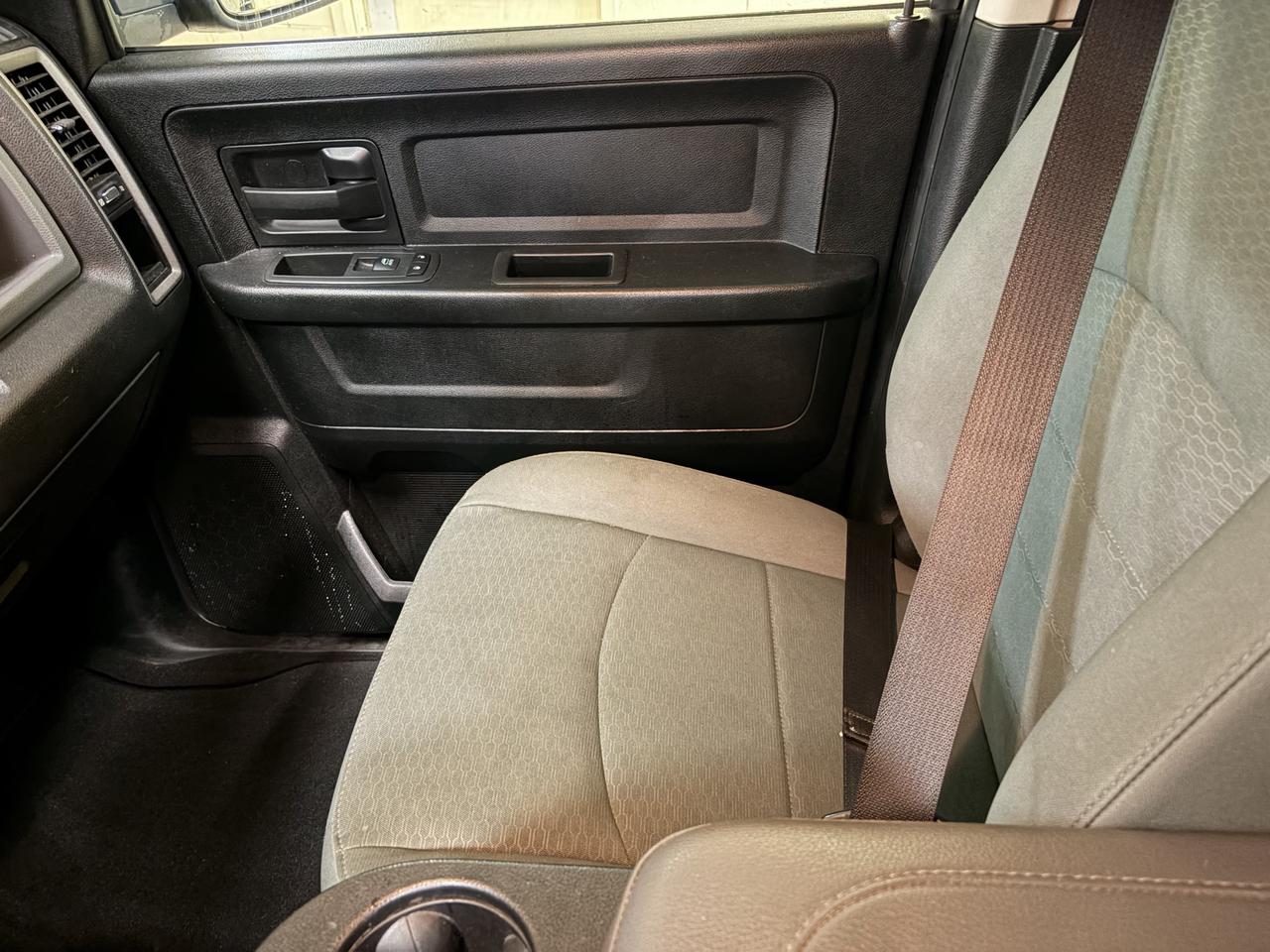 2018 RAM 1500 Express Photo