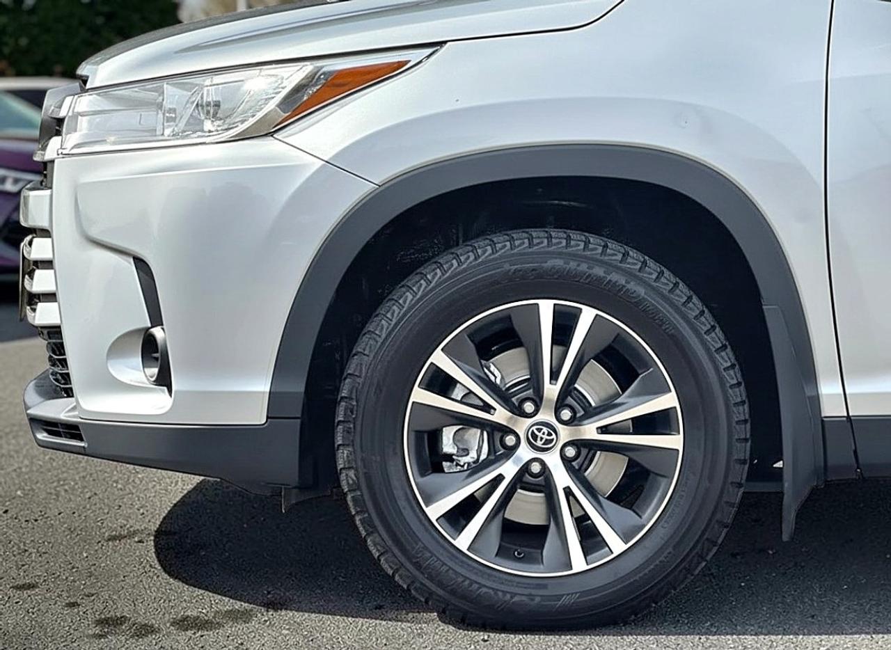 2019 Toyota Highlander Awd Le Photo