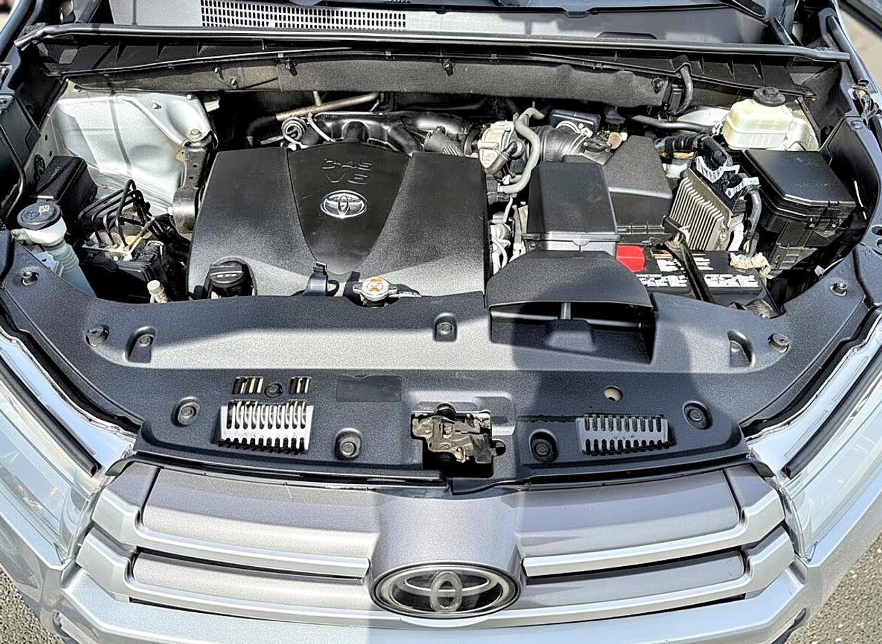 2019 Toyota Highlander Awd Le Photo