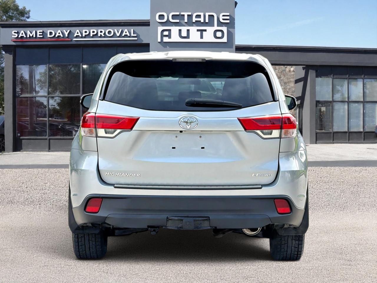 2019 Toyota Highlander Awd Le Photo