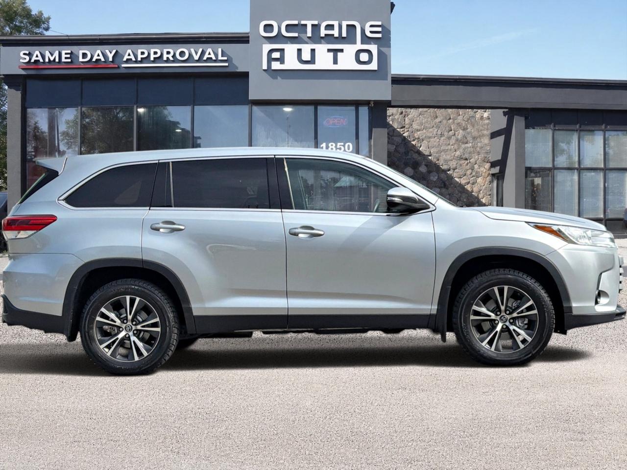 2019 Toyota Highlander Awd Le Photo