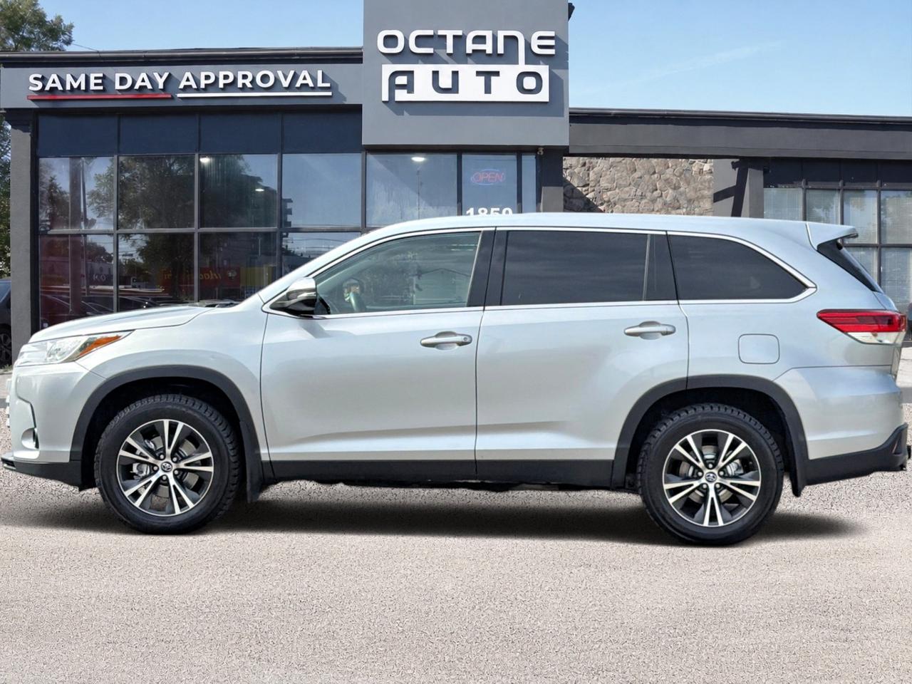 2019 Toyota Highlander Awd Le Photo