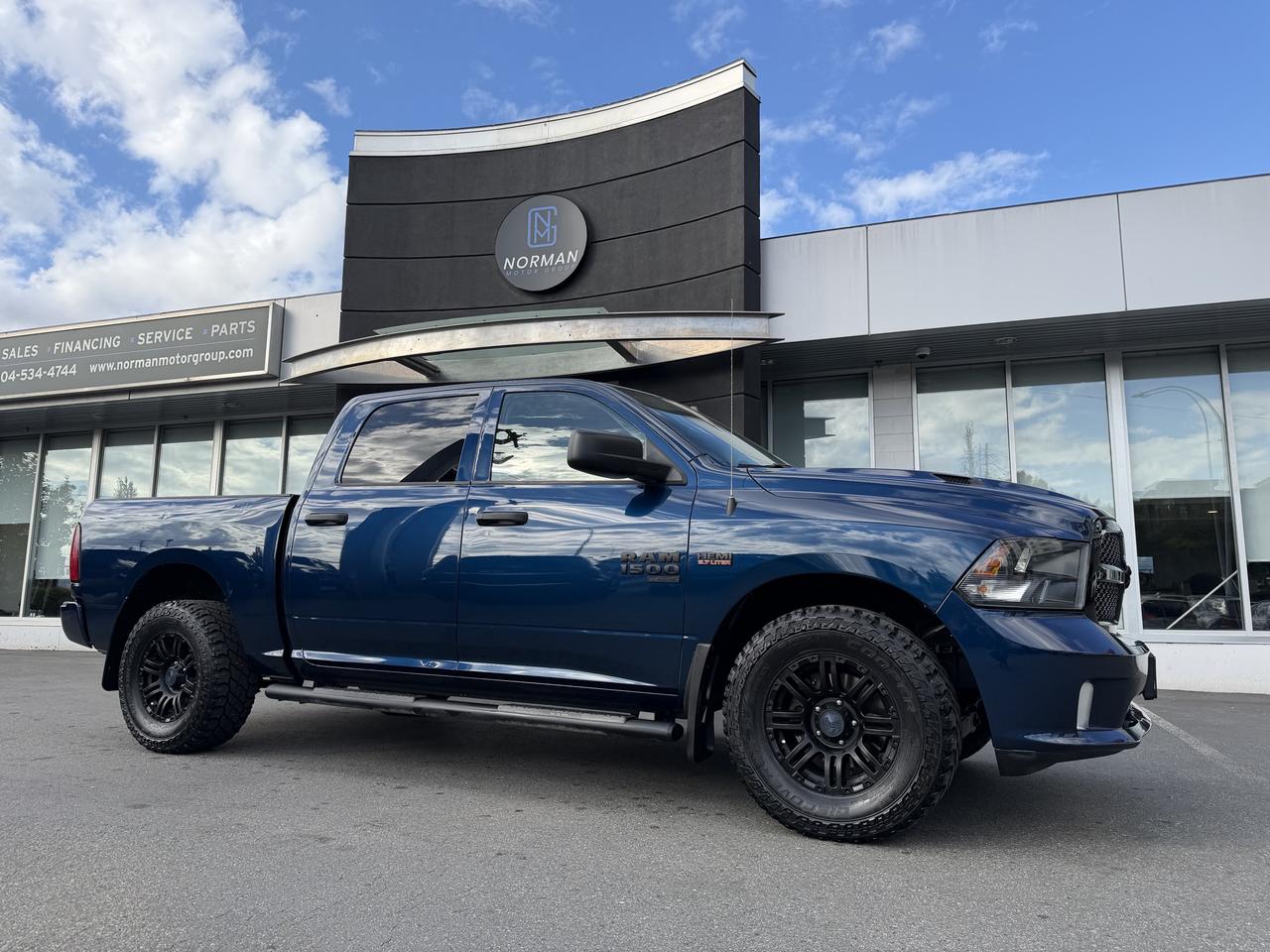 2021 RAM 1500 Classic NIGHT SUBZERO SPORT CREW 4WD 5.7L HEMI V8 3.92GEAR - Photo #1