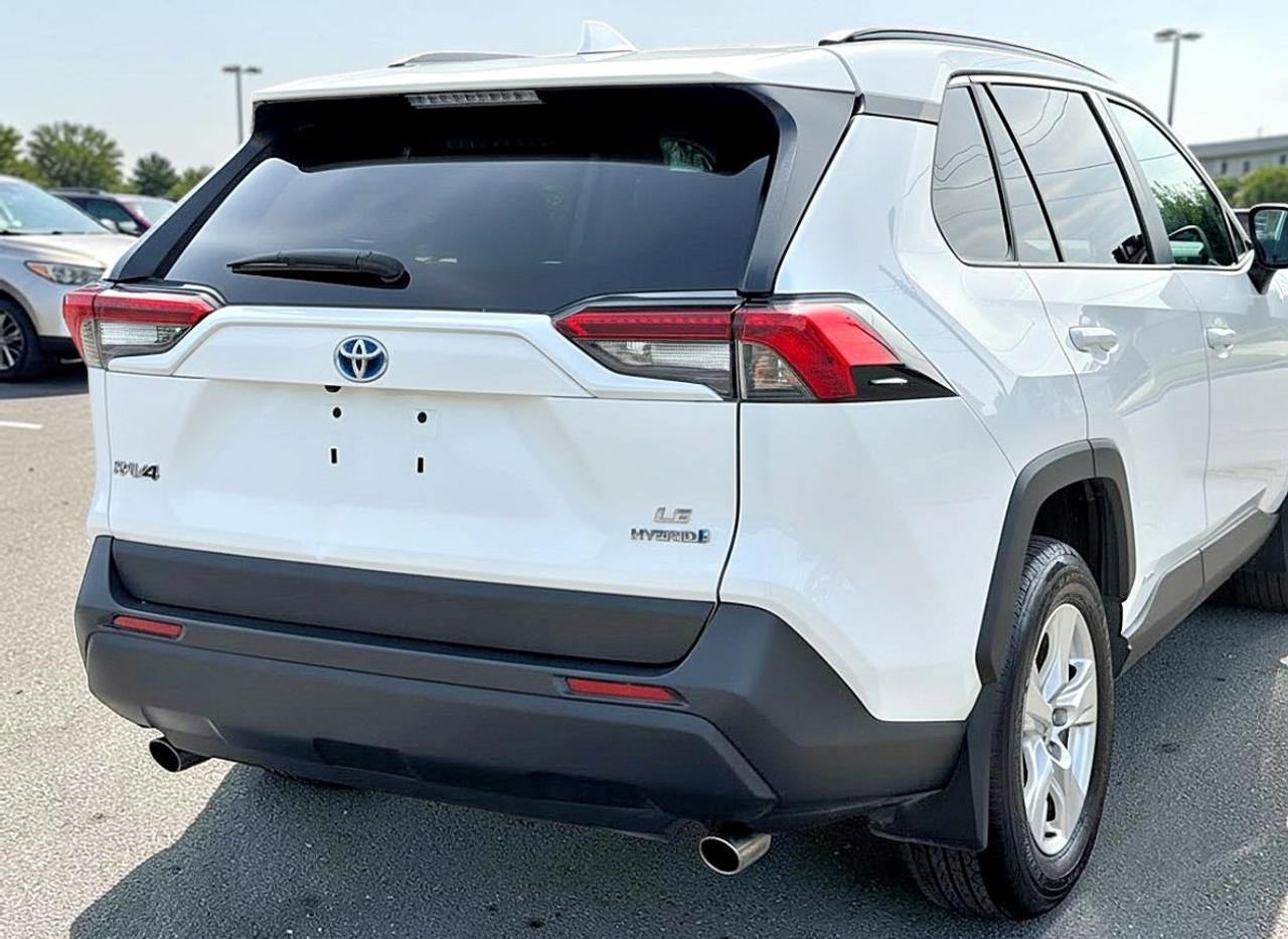 2020 Toyota RAV4 Hybrid LE AWD Photo