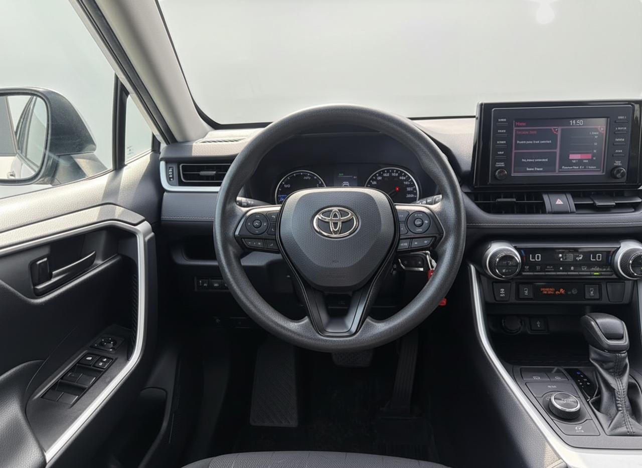 2020 Toyota RAV4 Hybrid LE AWD Photo