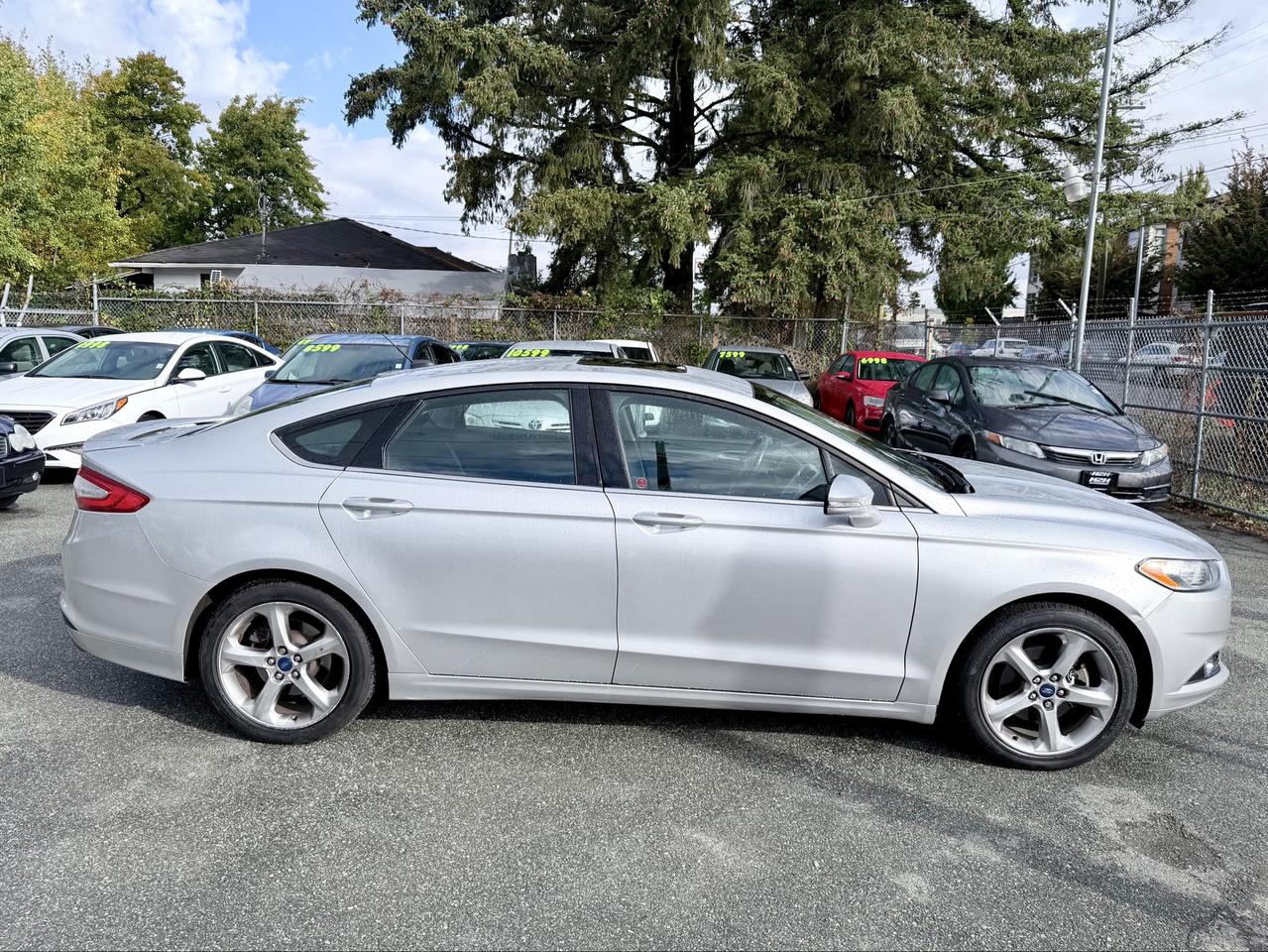 2013 Ford Fusion FINANCING AVAILABLE Photo5
