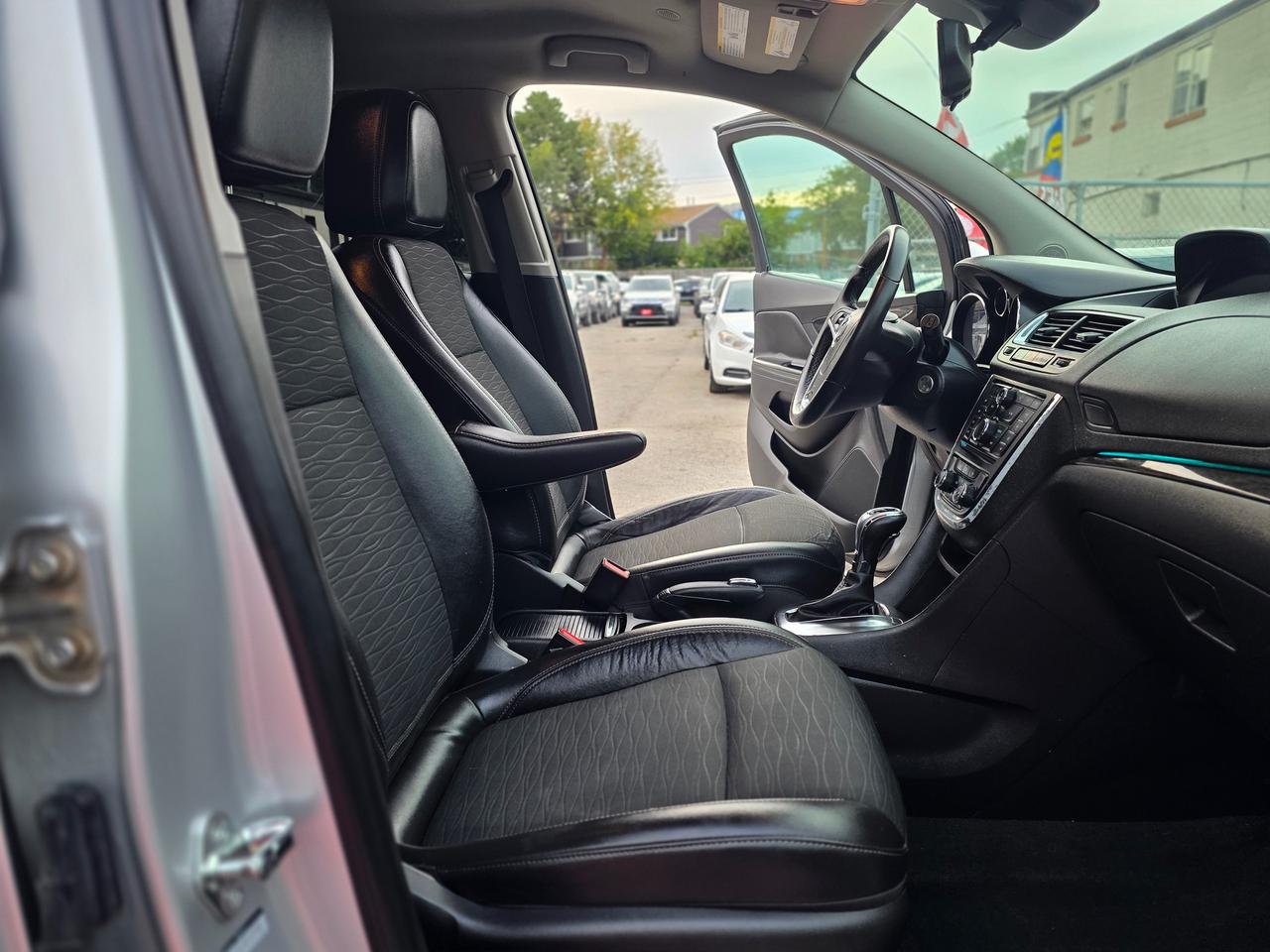 2015 Buick Encore Convenience Photo