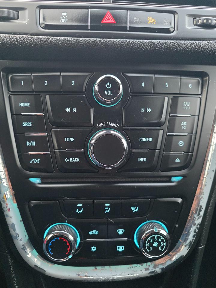 2015 Buick Encore Convenience Photo