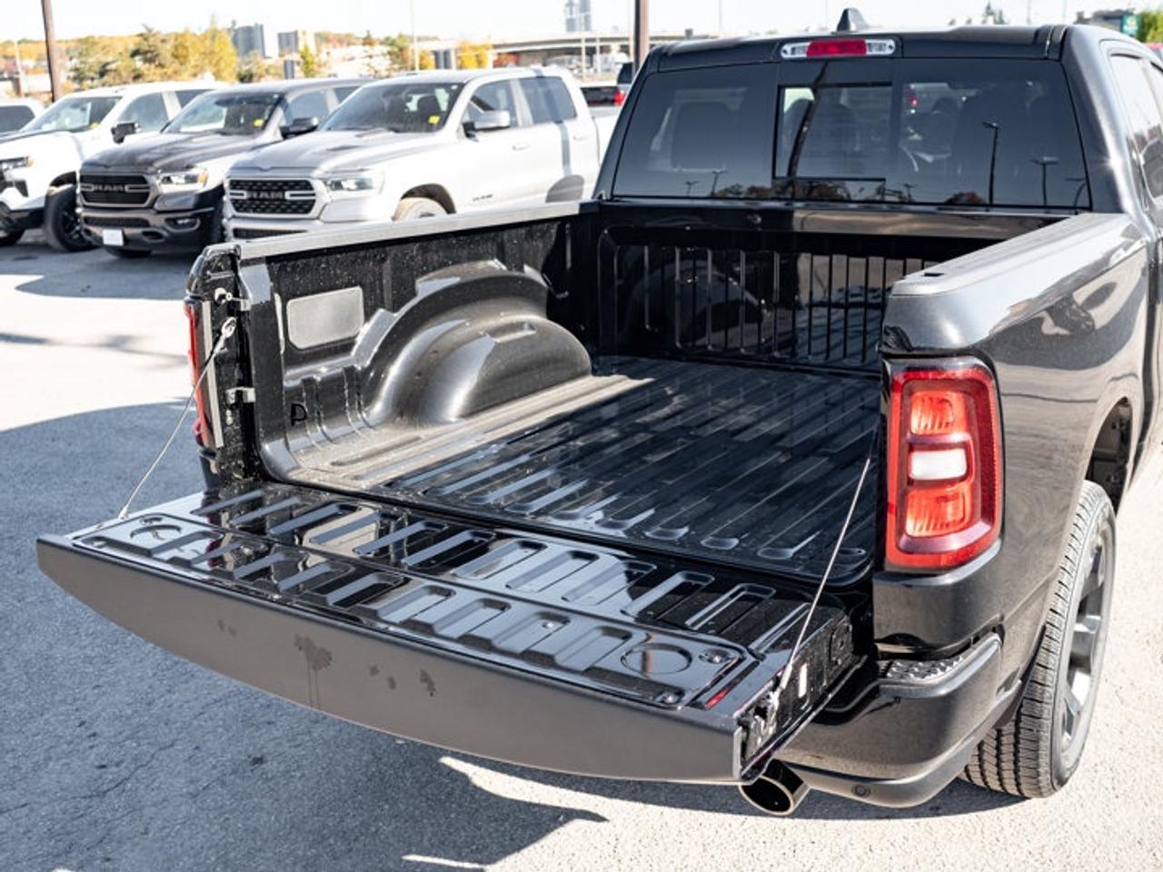 2027 RAM 1500 SPORT Photo