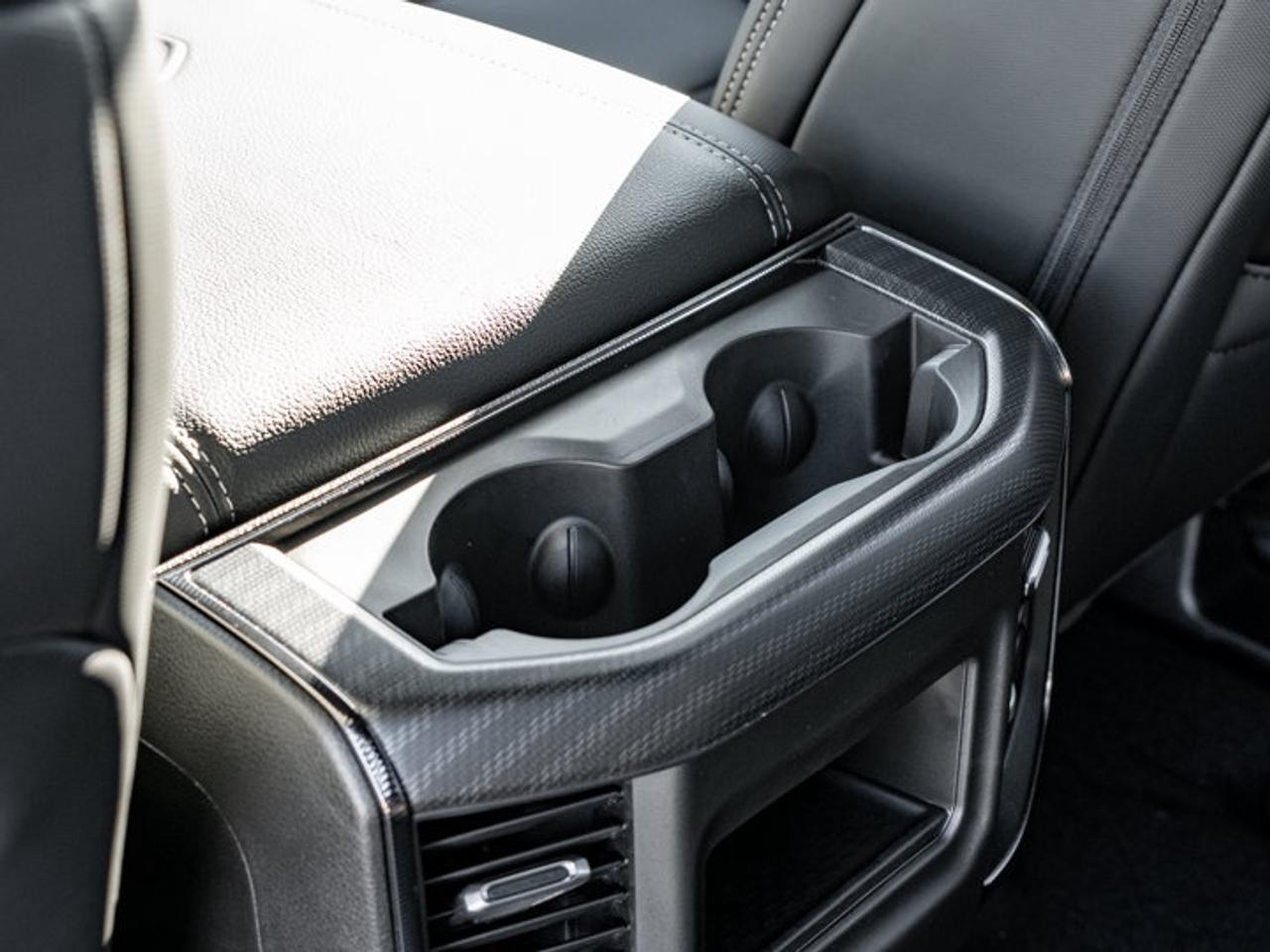 2027 RAM 1500 SPORT Photo