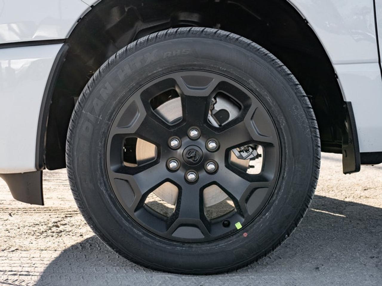 2027 RAM 1500 SPORT Photo