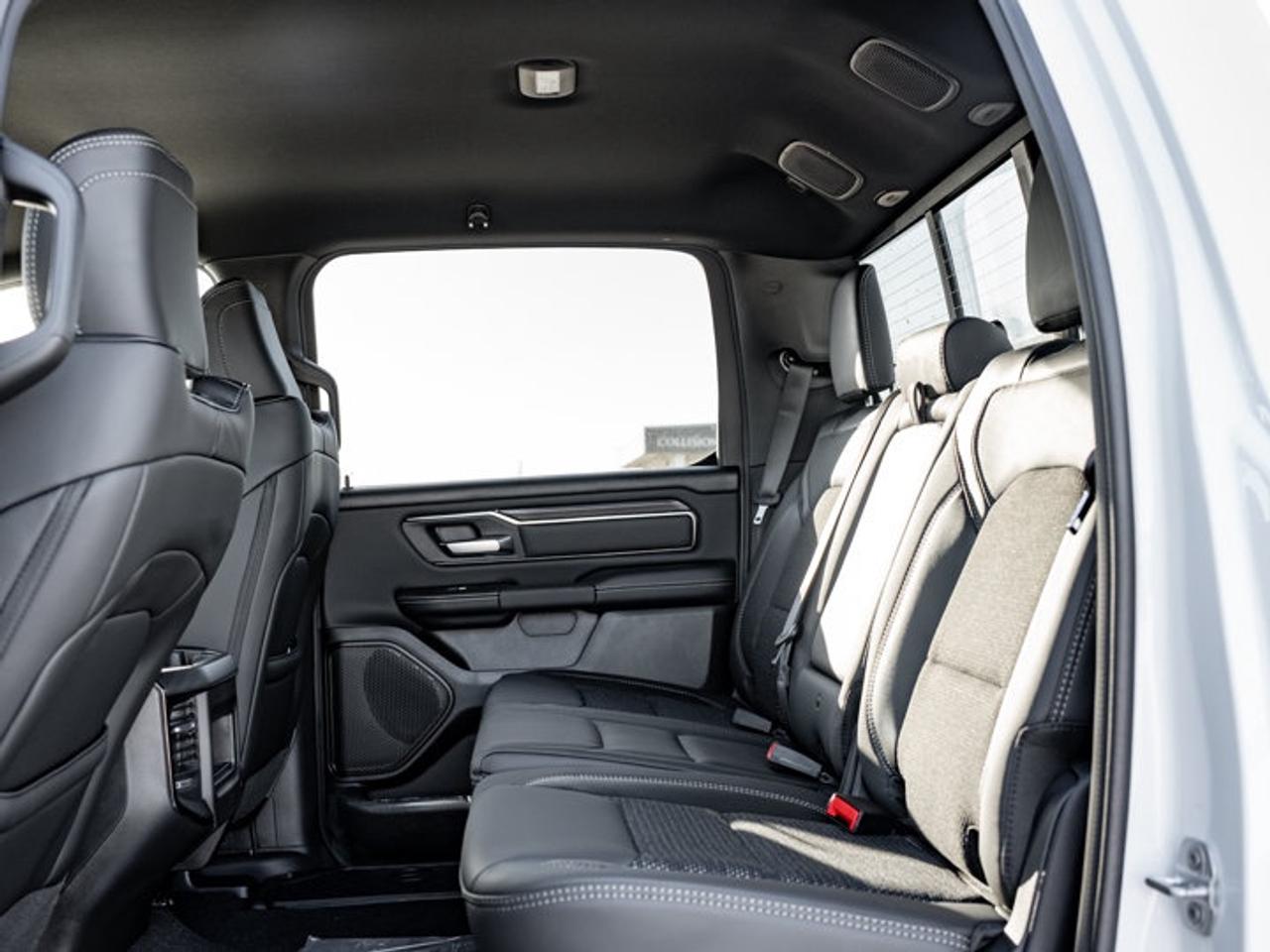 2027 RAM 1500 SPORT Photo
