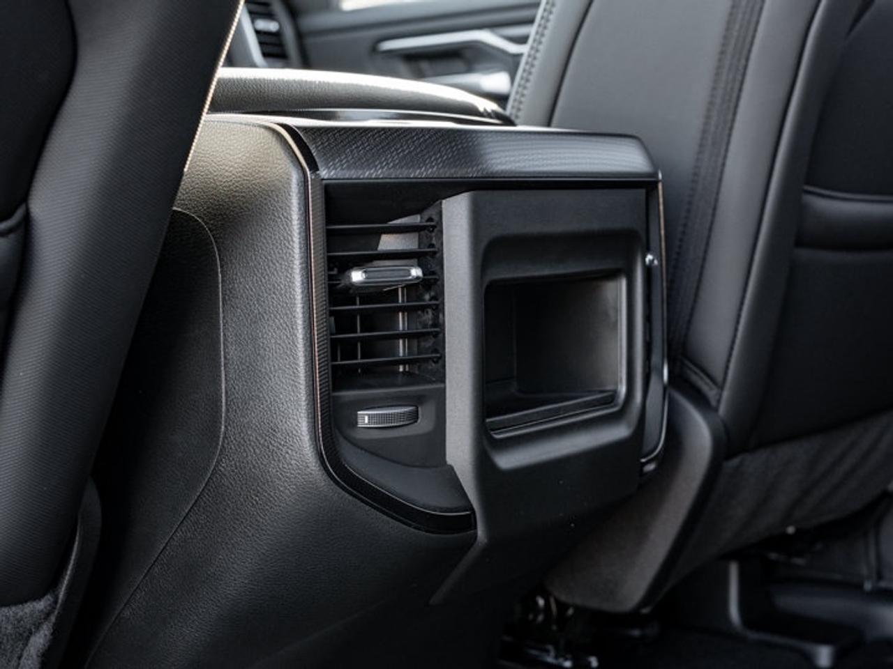 2027 RAM 1500 SPORT Photo