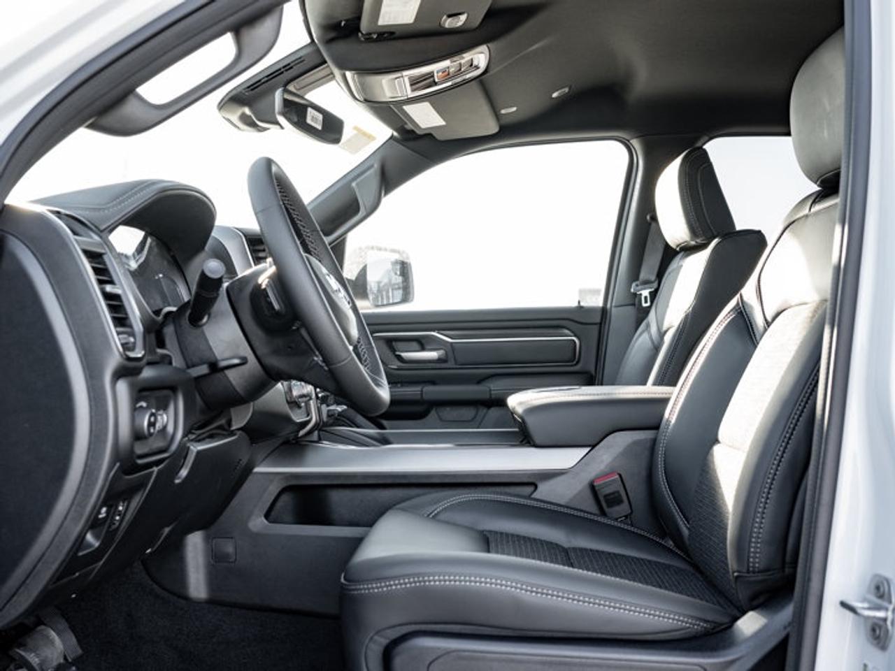 2027 RAM 1500 SPORT Photo