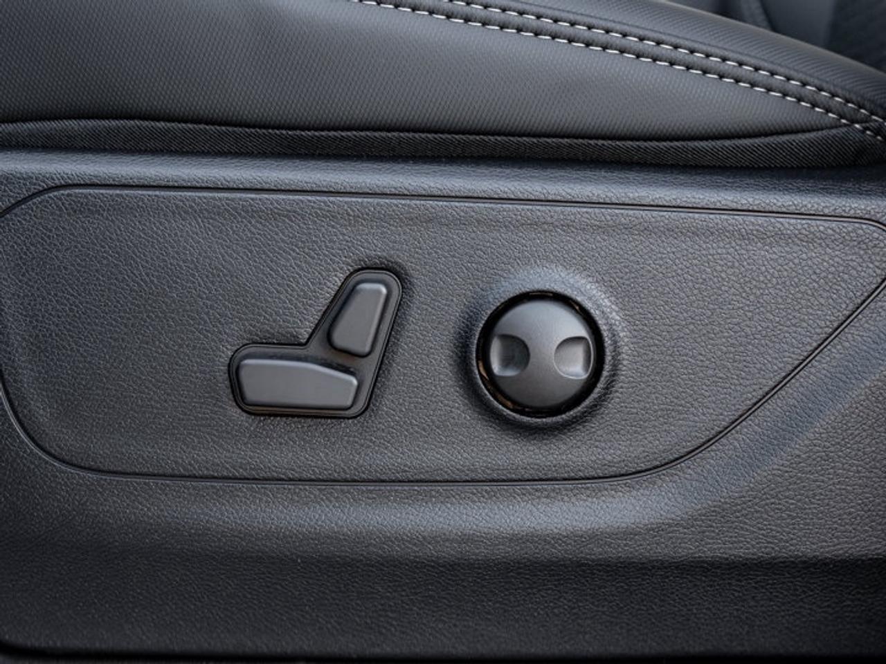 2027 RAM 1500 SPORT Photo
