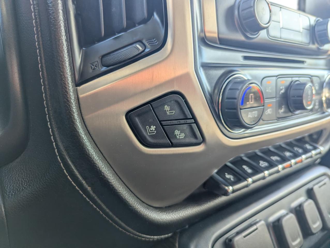 2018 GMC Sierra 1500 Denali Photo