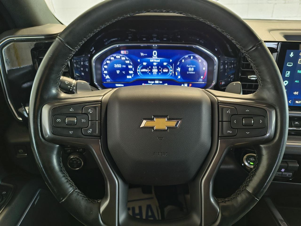 2024 Chevrolet Silverado 1500 High Country Photo0