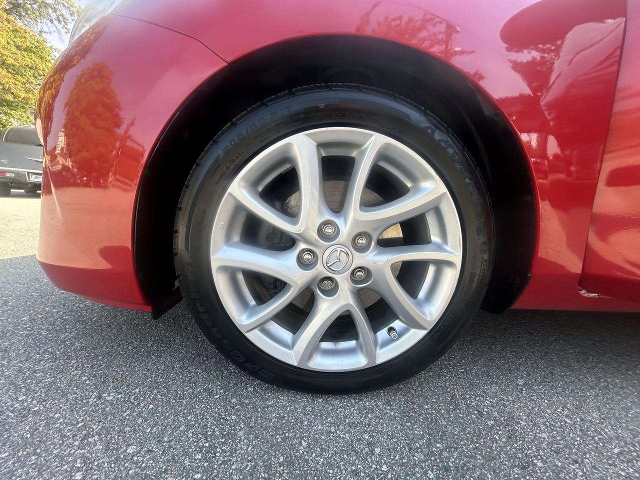 2012 Mazda MAZDA3 GT Photo