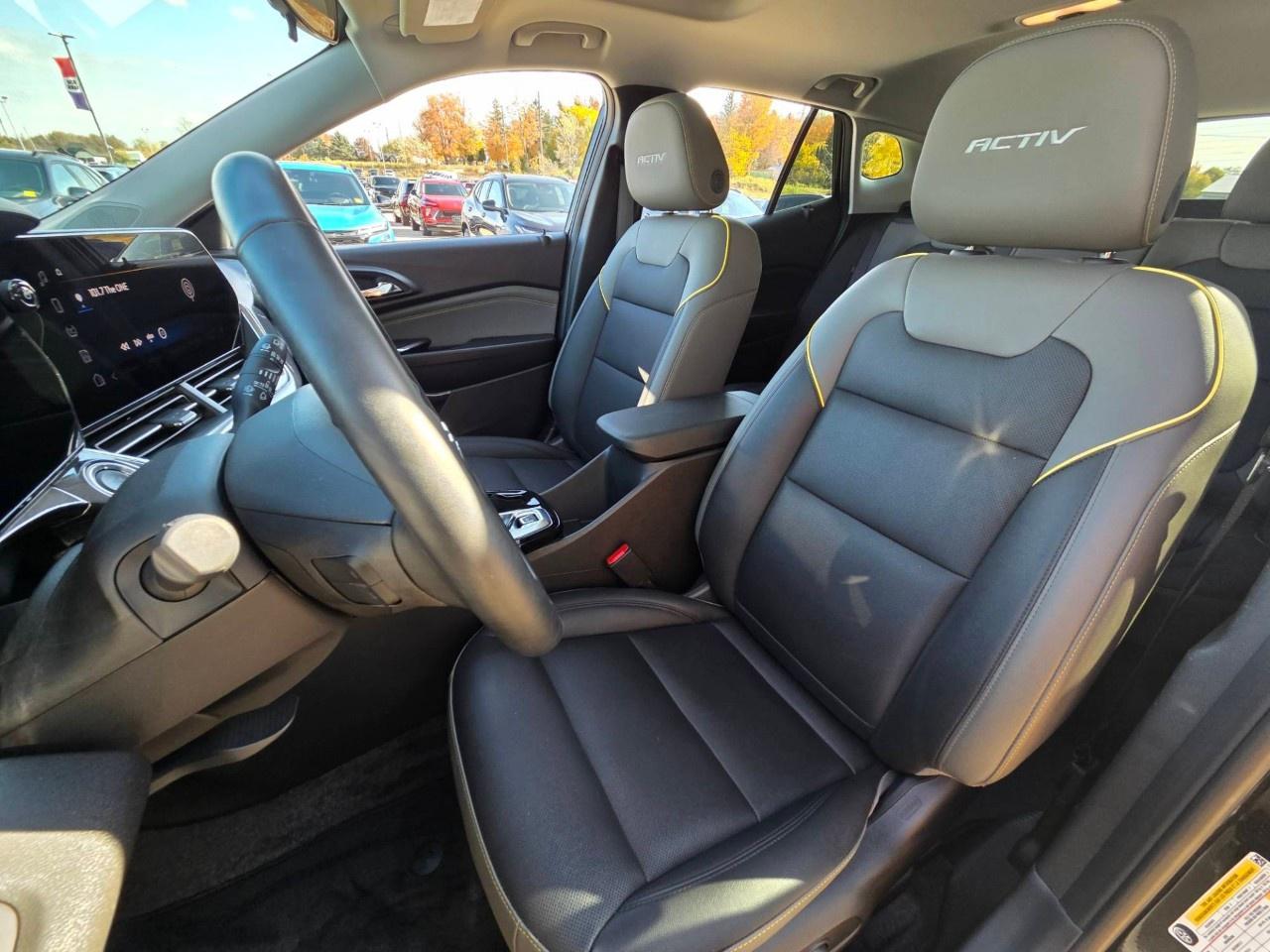 2025 Chevrolet Trax FWD 4dr ACTIV Photo