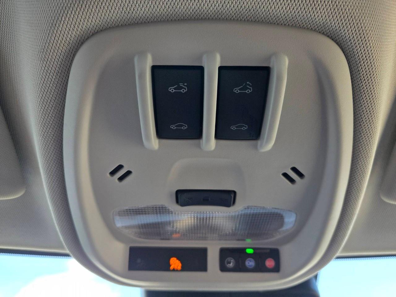 2025 Chevrolet Trax FWD 4dr ACTIV Photo