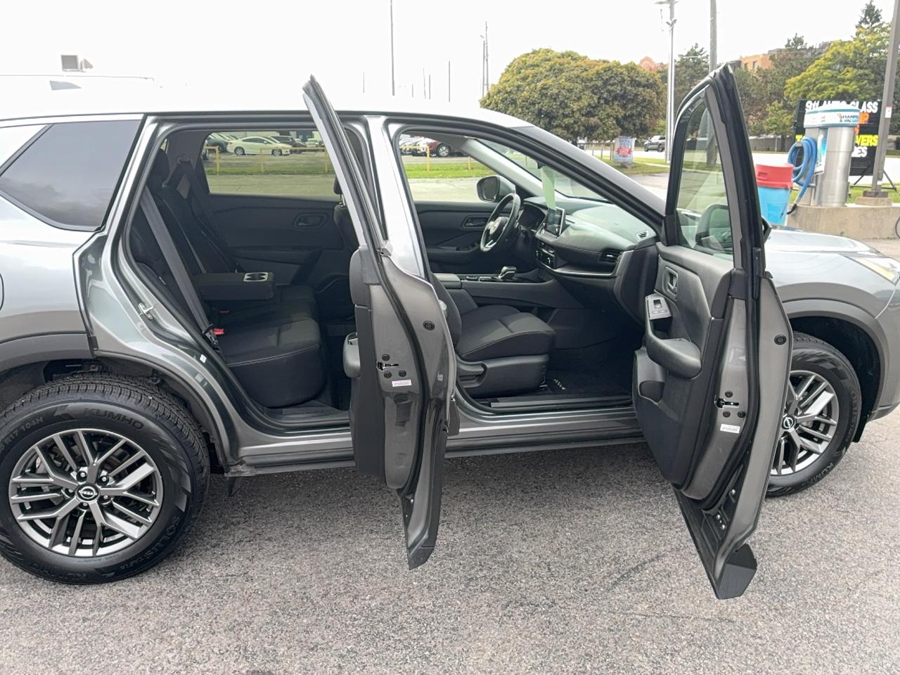 2024 Nissan Rogue S AWD 1.5L3cylGas HeatedSeats&SterringWheel Photo