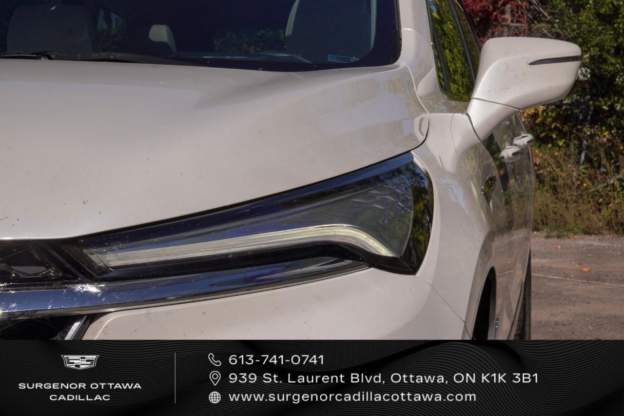 2023 Buick Enclave Avenir AWD Photo