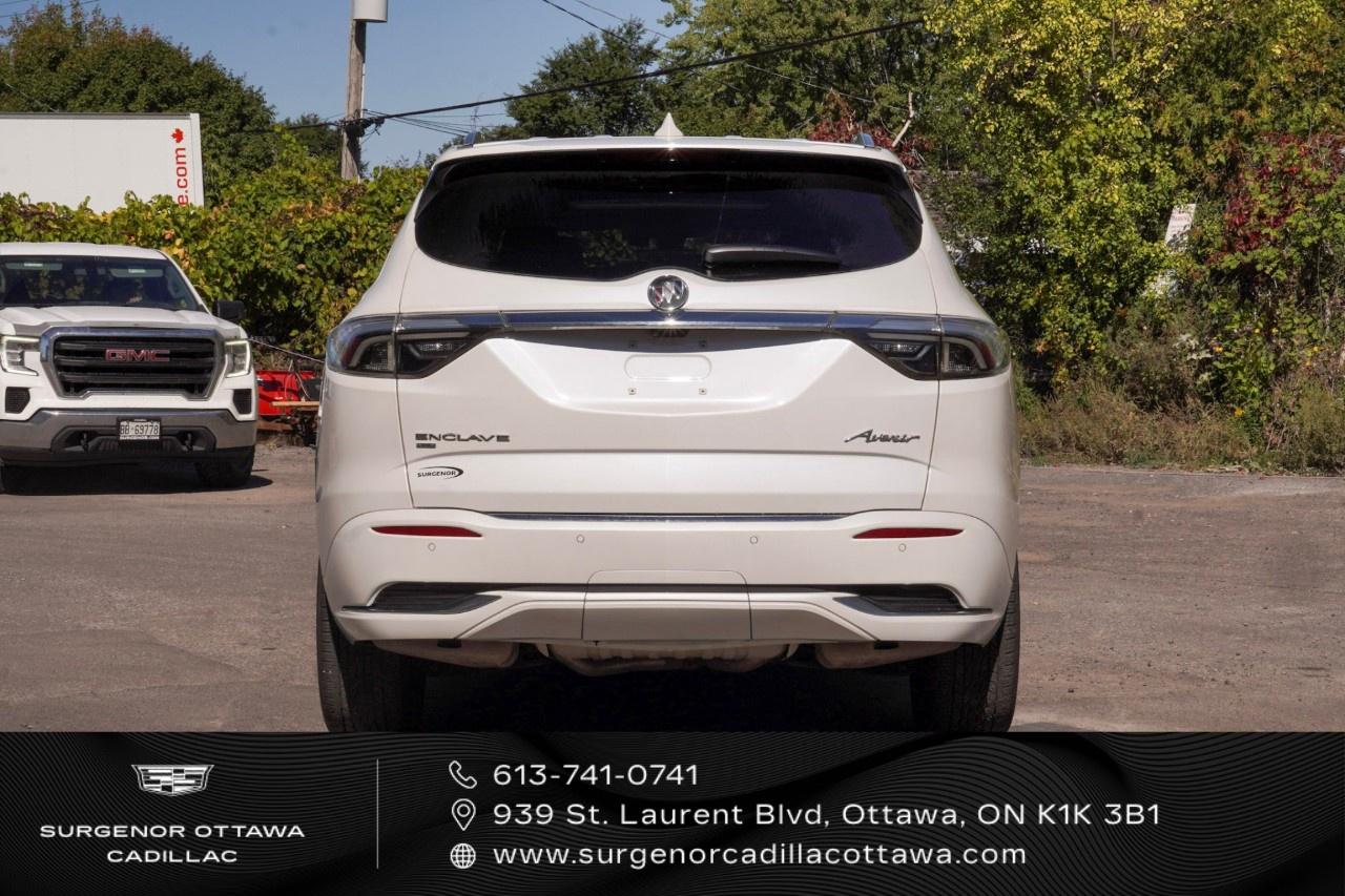 2023 Buick Enclave Avenir AWD Photo