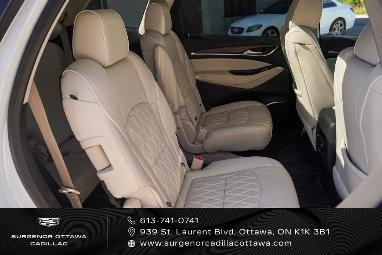 2023 Buick Enclave Avenir AWD Photo