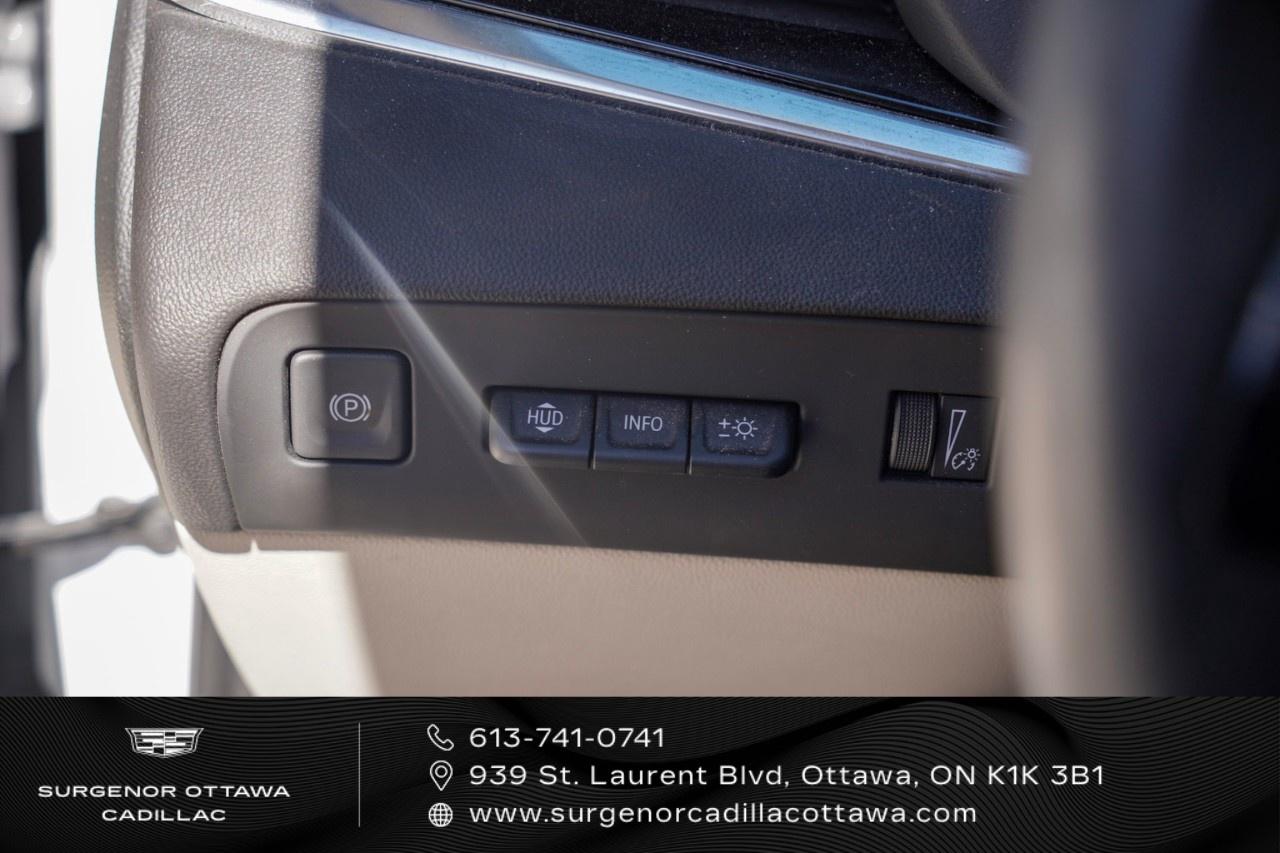 2023 Buick Enclave Avenir AWD Photo