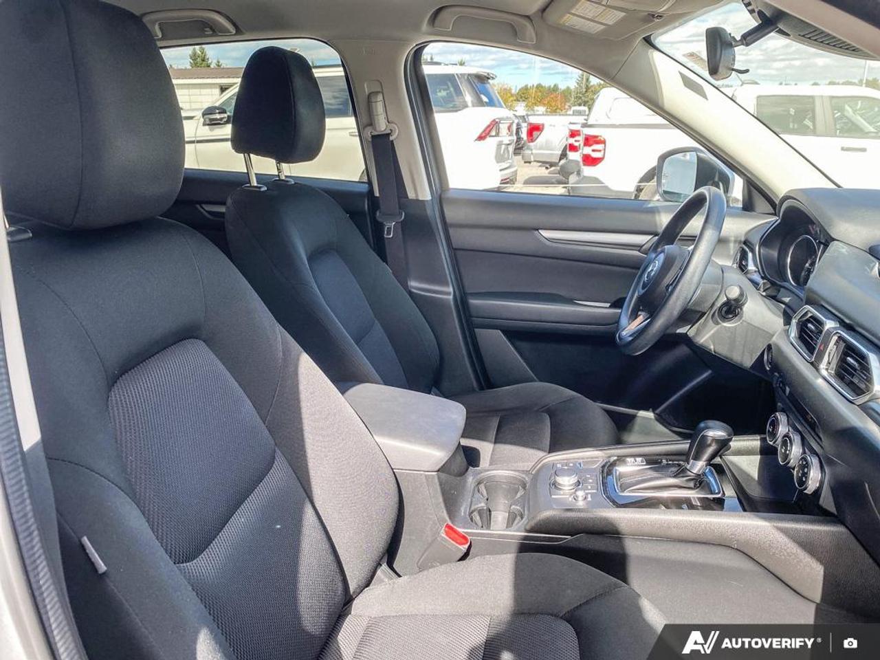 2019 Mazda CX-5 GX APPLE CARPLAY | CLOTH INTERIOR | HEATED SEATS Photo