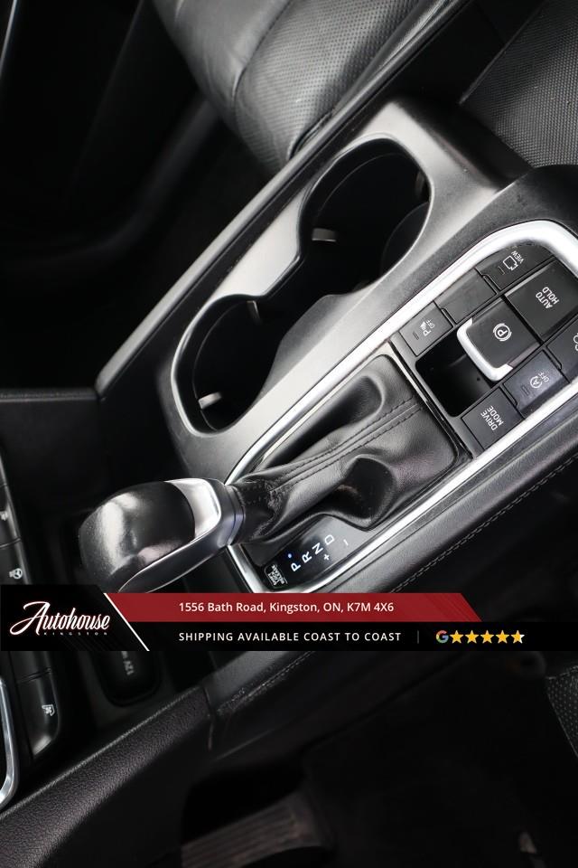 2020 Hyundai Santa Fe Luxury 2.0 COOLED SEATS- PANORAMIC SUNROOF Photo