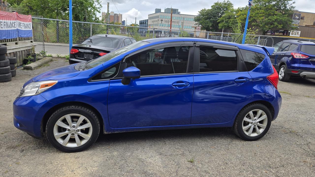 2015 Nissan Versa Note SL Photo