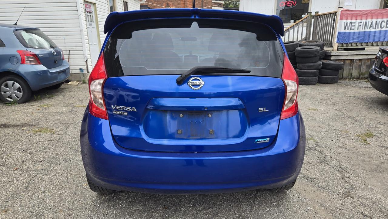 2015 Nissan Versa Note SL Photo
