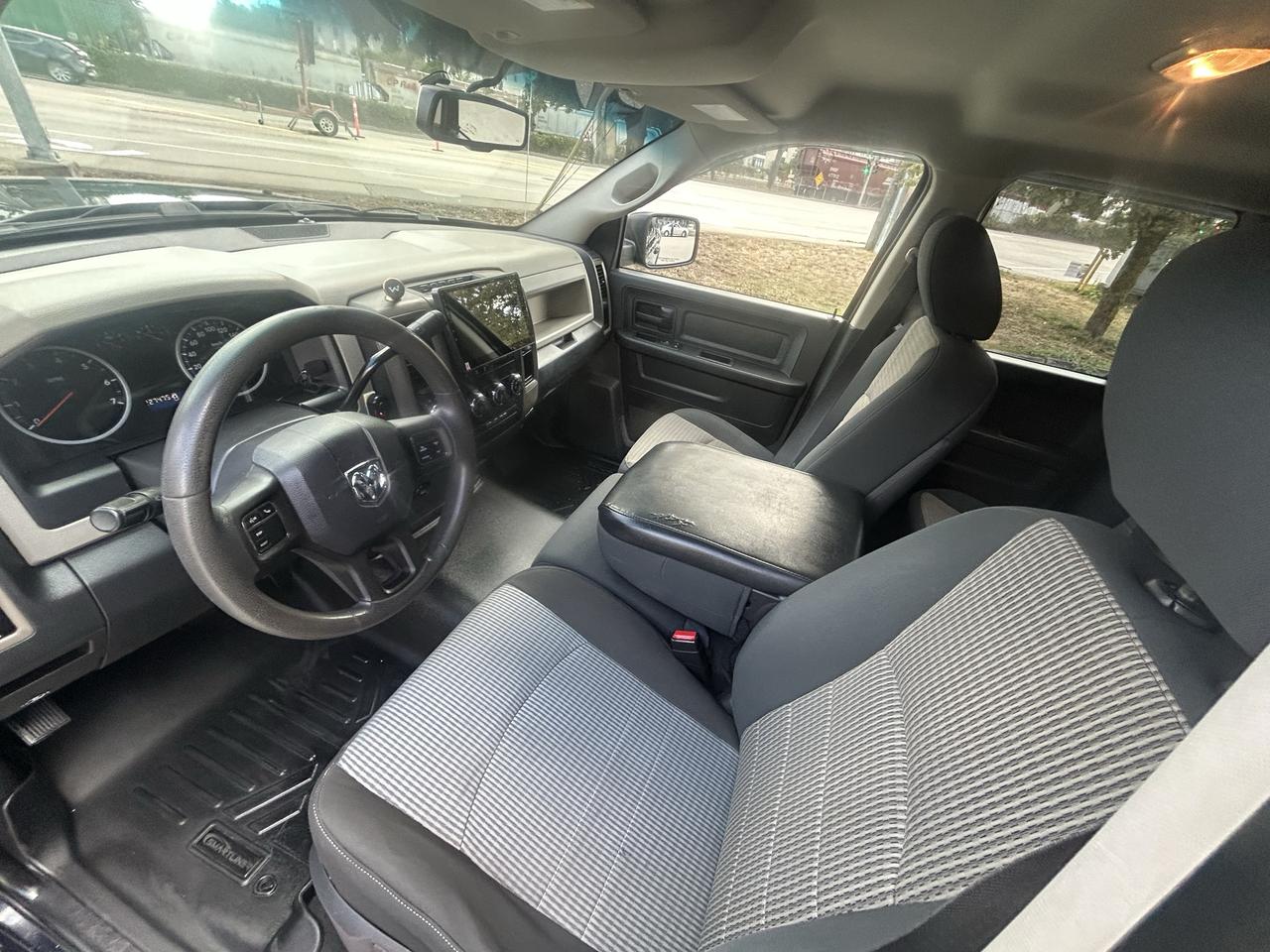 2012 RAM 1500 ST Photo