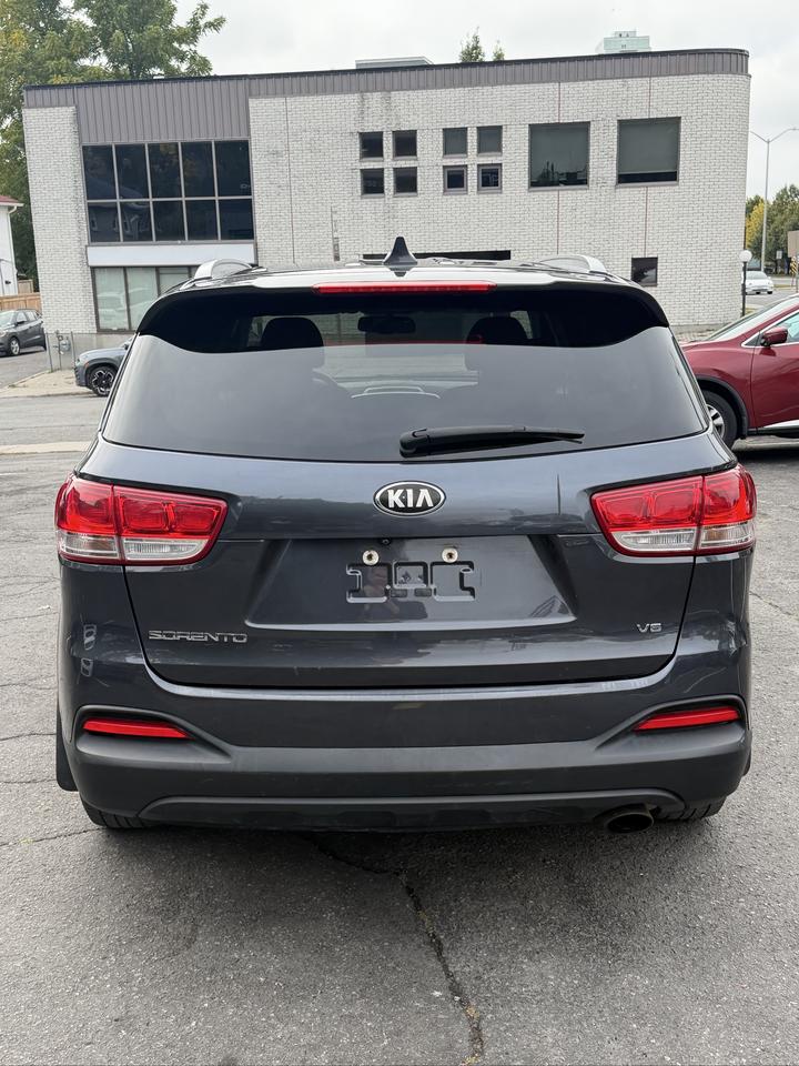 2018 Kia Sorento LX V6 Photo