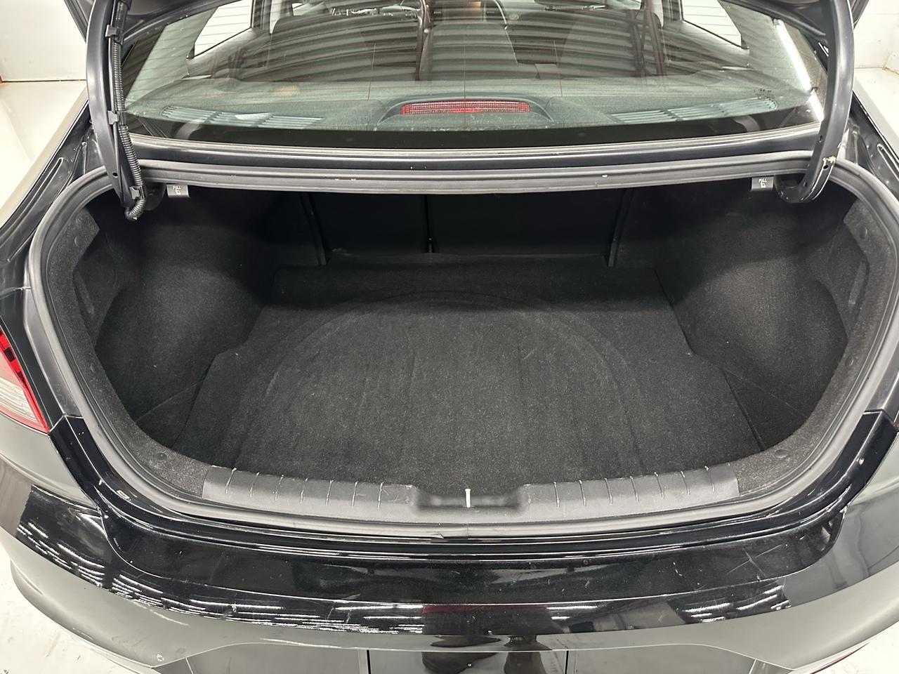 2020 Hyundai Elantra Preferred Photo19