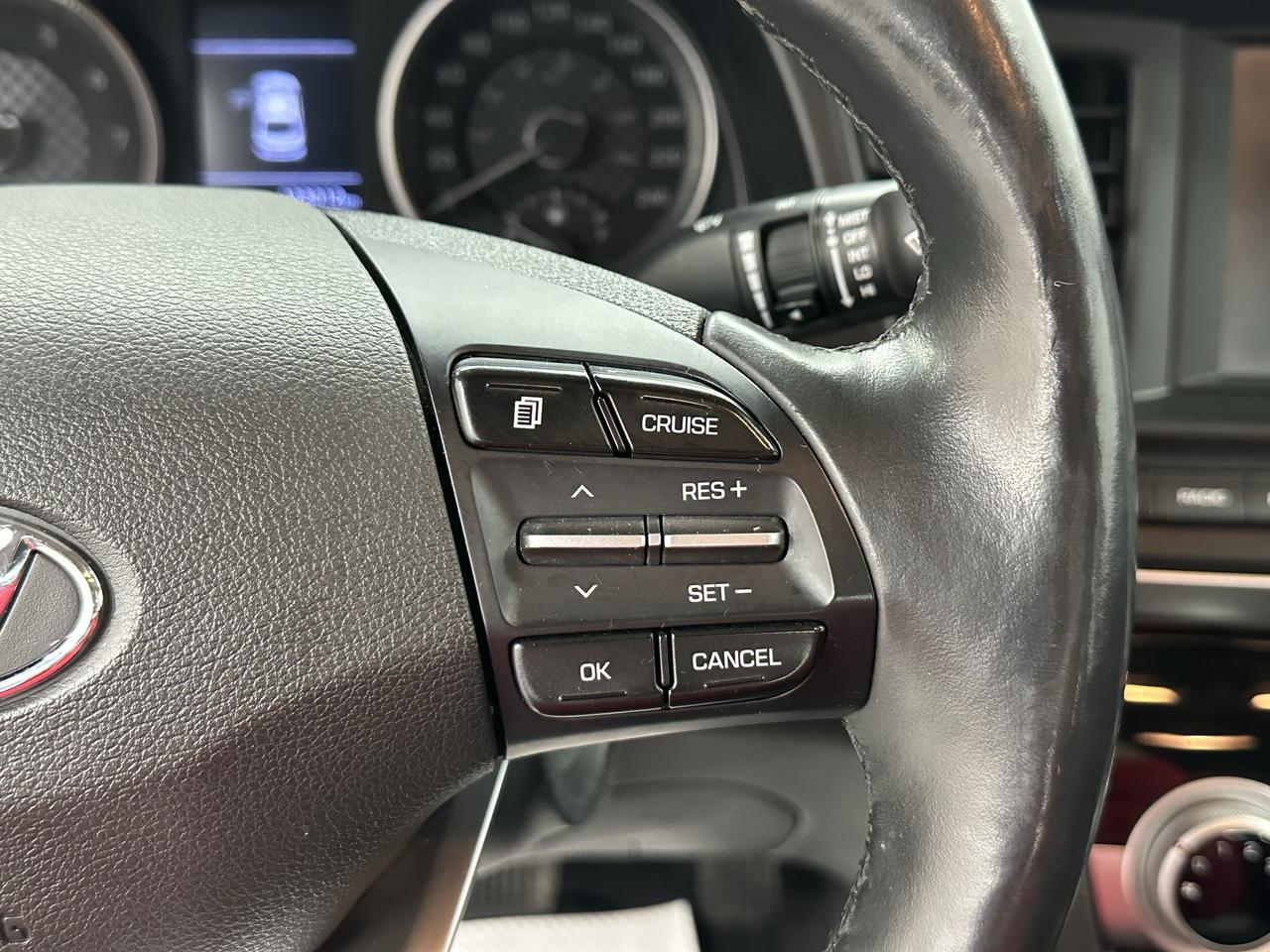 2020 Hyundai Elantra Preferred Photo10