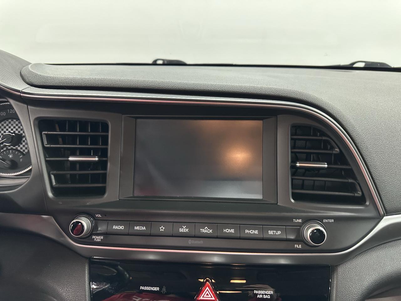 2020 Hyundai Elantra Preferred Photo28
