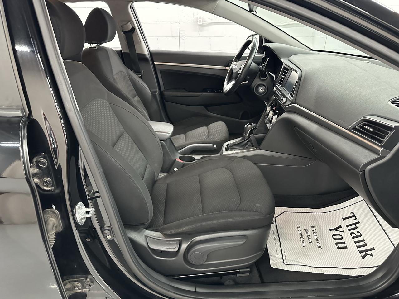 2020 Hyundai Elantra Preferred Photo24