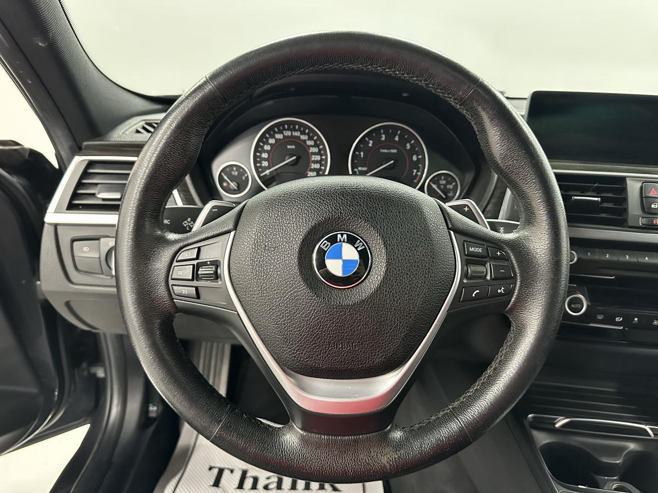 2017 BMW 3 Series 4dr Sdn 330i xDrive AWD Photo33