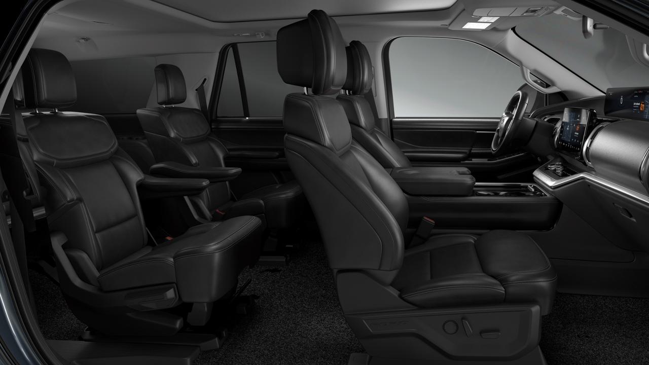 2027 Ford Expedition MAX® Platinum™ Photo