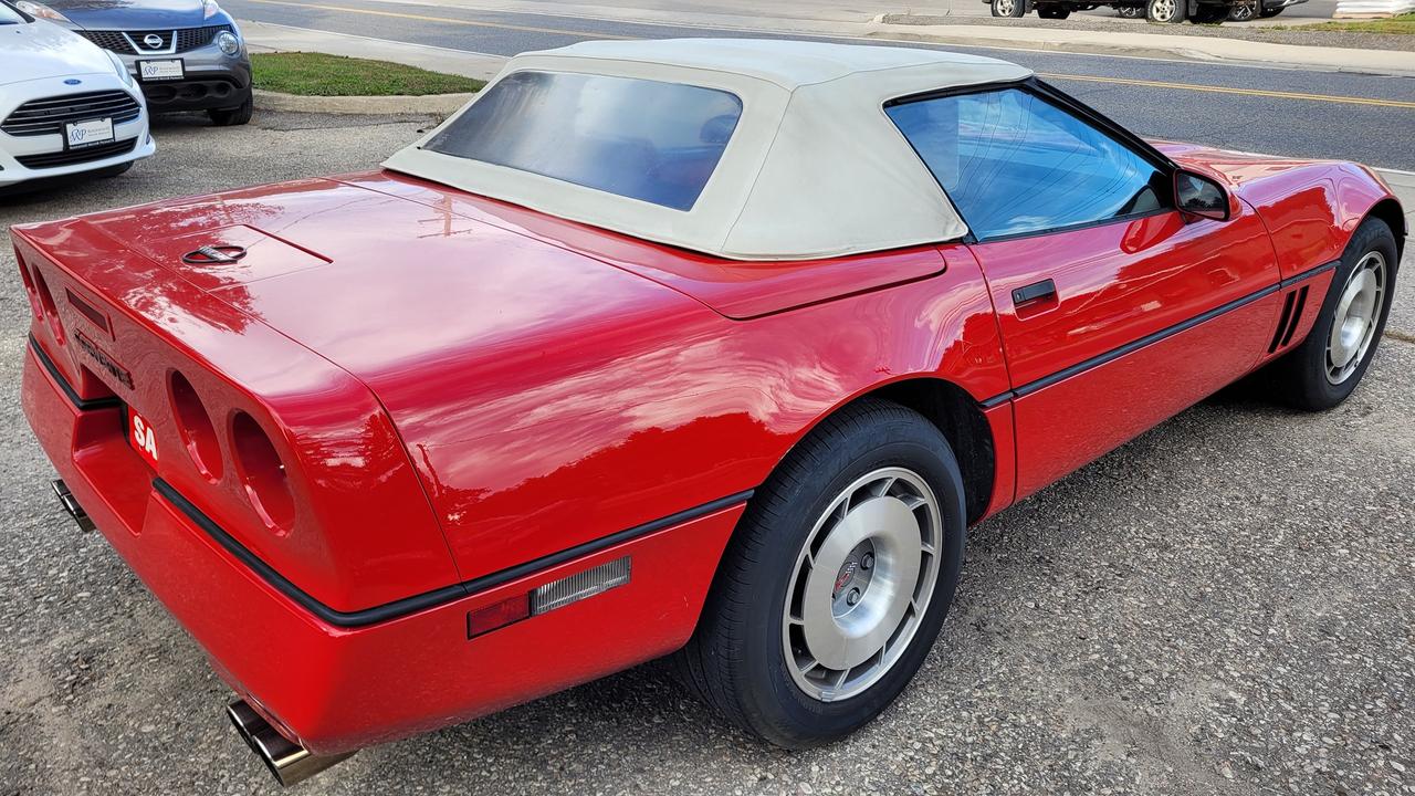 1987 Chevrolet Corvette *AS IS Special* Convertible Clean CarFax! Photo4