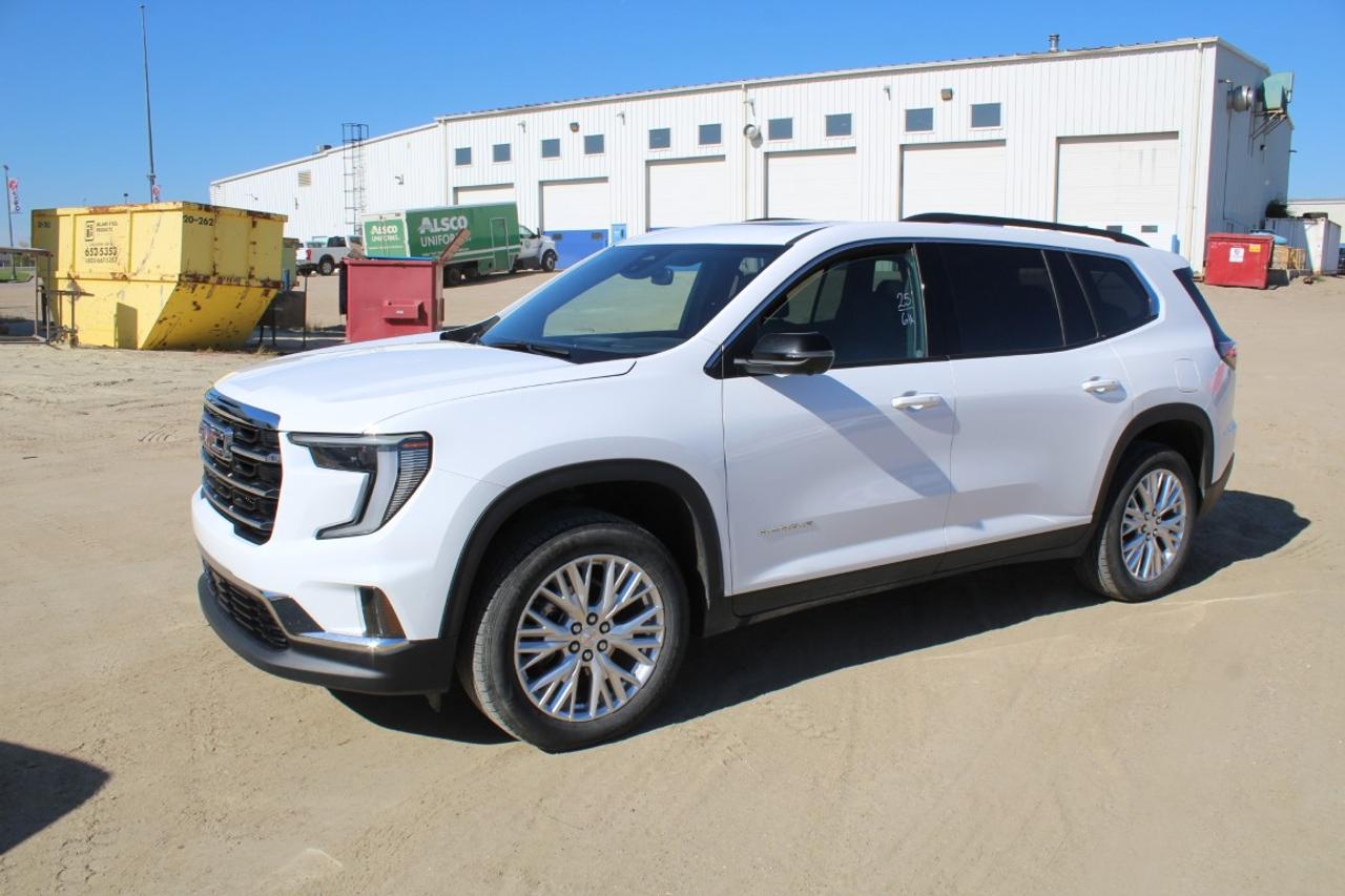 2025 GMC Acadia Elevation AWD w/Htd Leather, pano S/R ,NAV, BUC - Photo #1