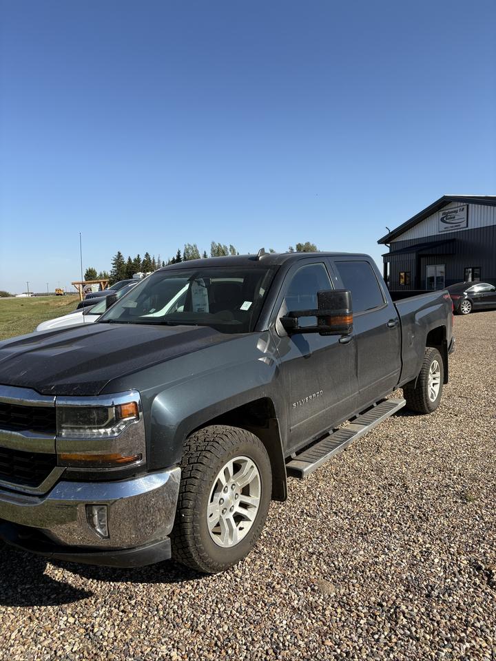 2018 Chevrolet Silverado 1500 4WD CREW CAB 153.0" LT W/1LT - Photo #1