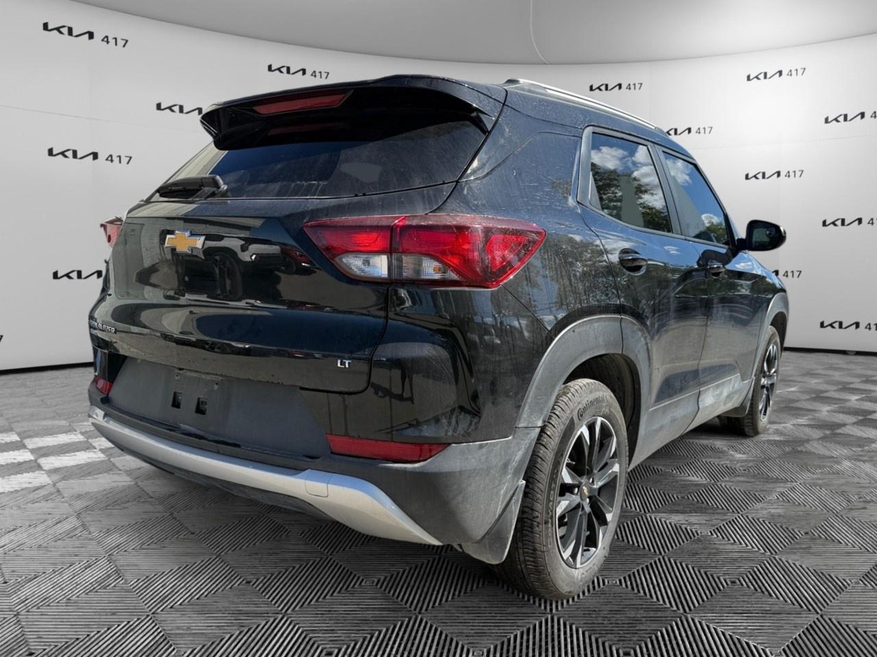 2023 Chevrolet TrailBlazer AWD 4dr LT Photo4