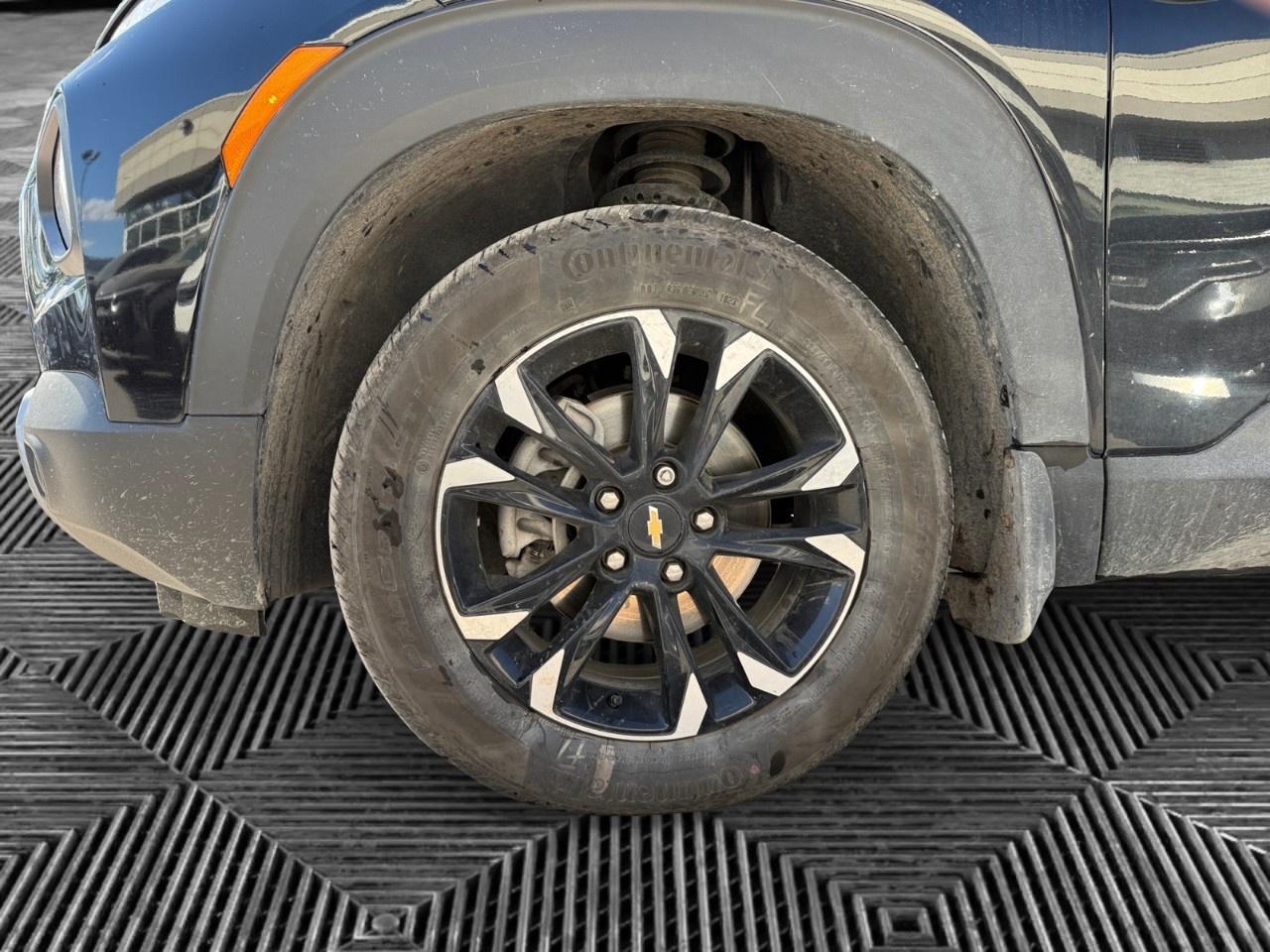 2023 Chevrolet TrailBlazer AWD 4dr LT Photo