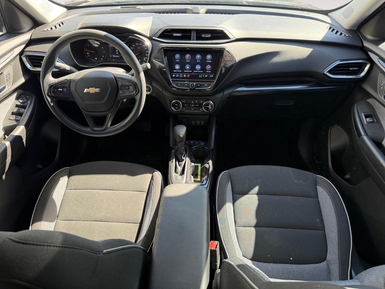 2023 Chevrolet TrailBlazer AWD 4dr LT Photo