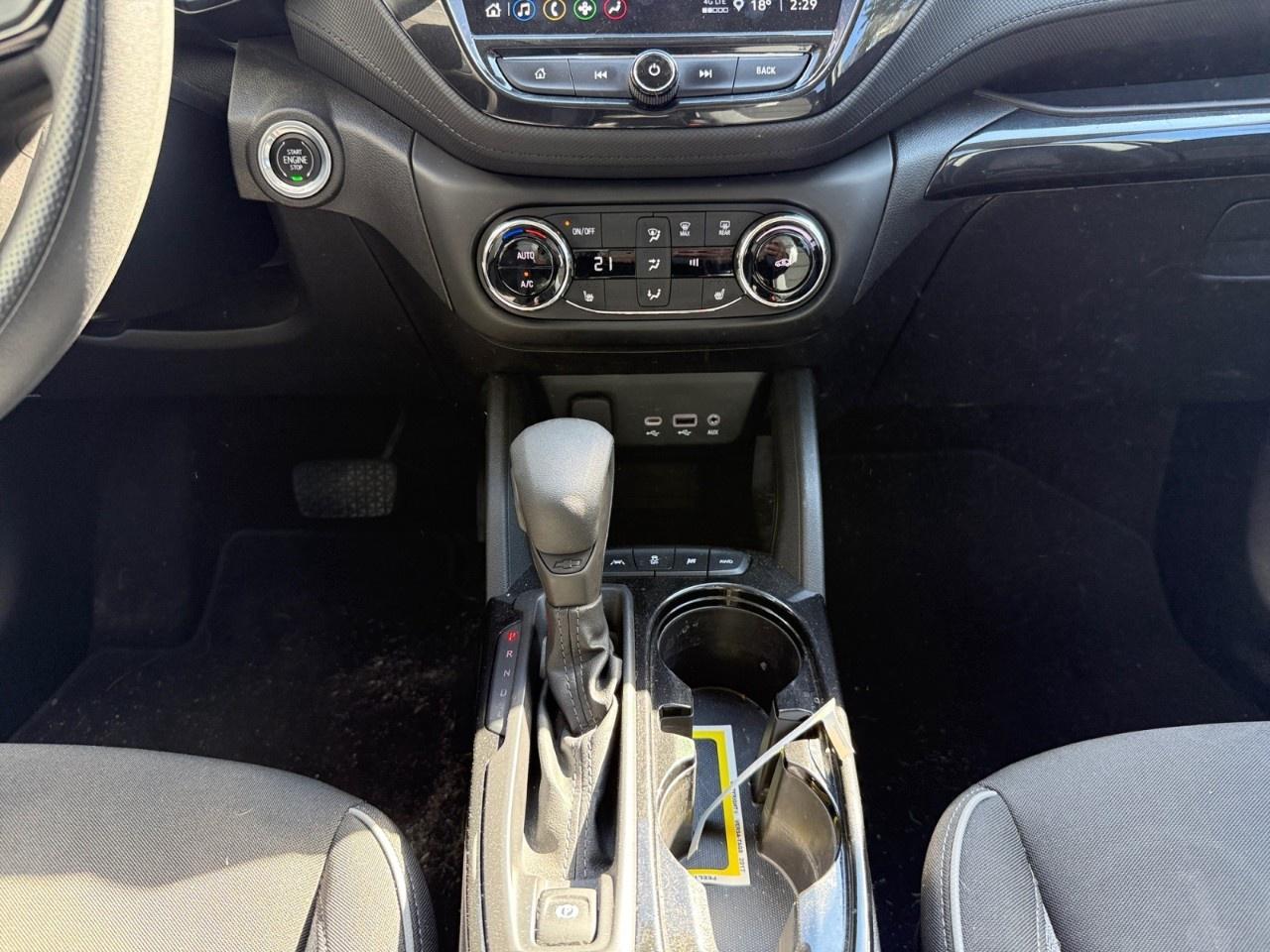 2023 Chevrolet TrailBlazer AWD 4dr LT Photo